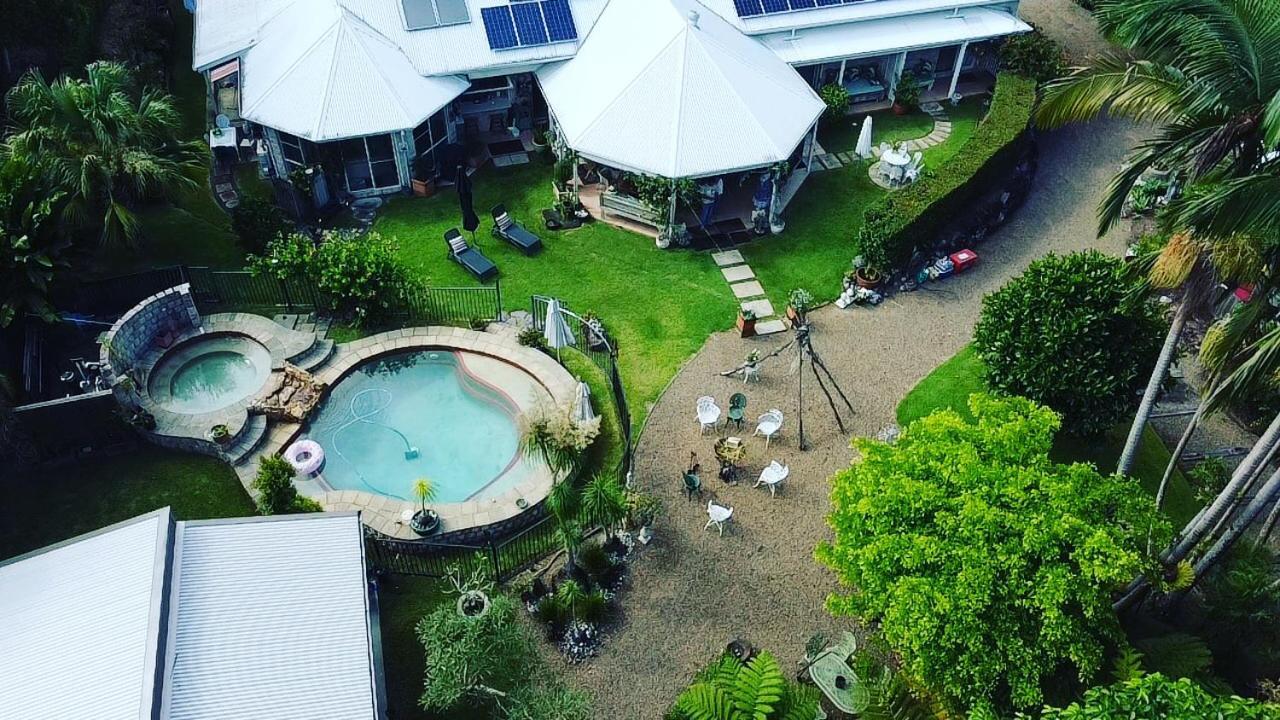 Doonan Noosa Valley Manor B&B المظهر الخارجي الصورة